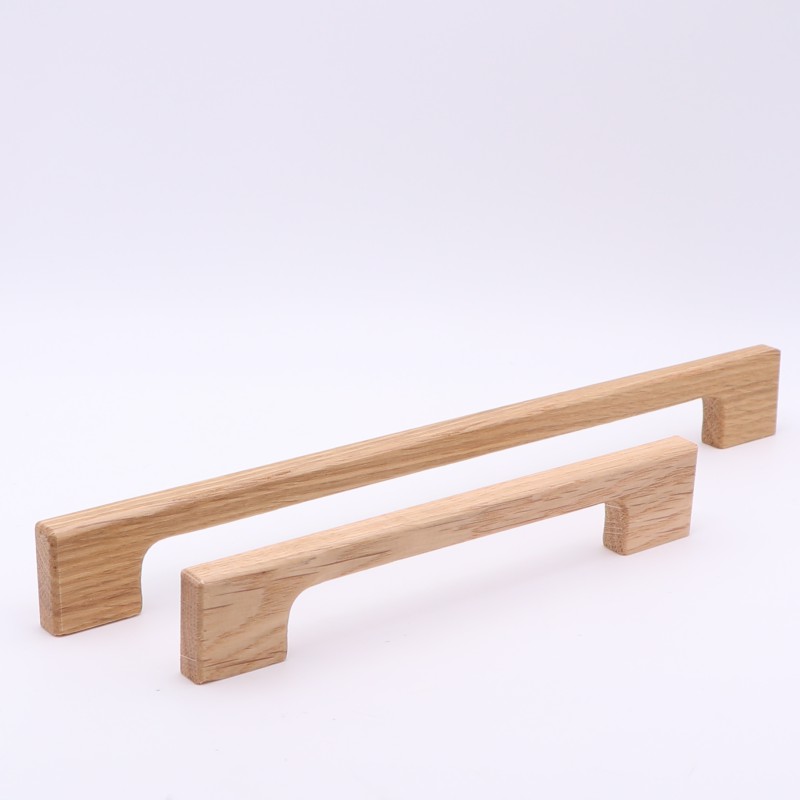 ÚCHYTKY NÁBYTKU Dub EDWIN Lakovaný